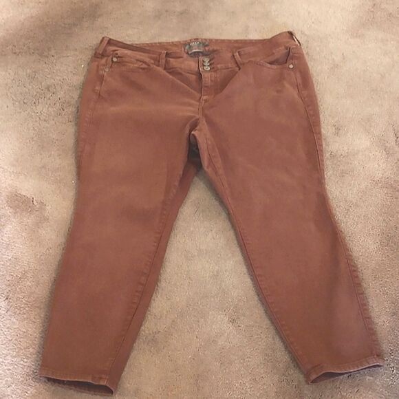 TORRID super Soft Jegging in Cognac - Picture 2 of 14